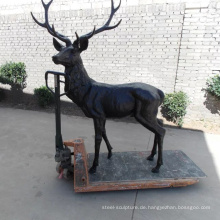 moderne Gartenskulptur Metall Handwerk Bronze Hirsch Statue aus Messing